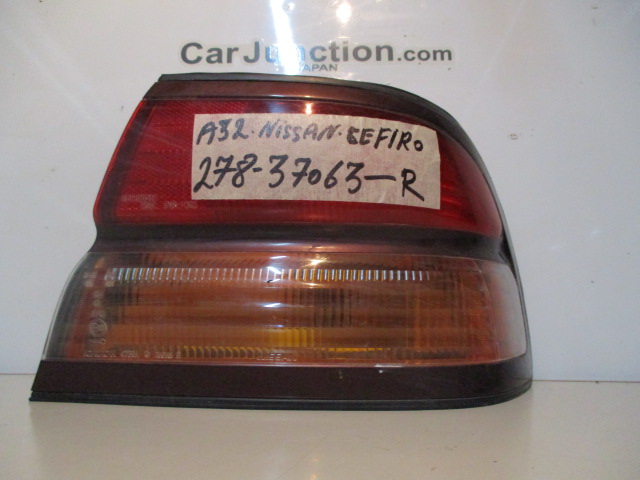 Used Nissan Cefiro TAIL LAMP RIGHT